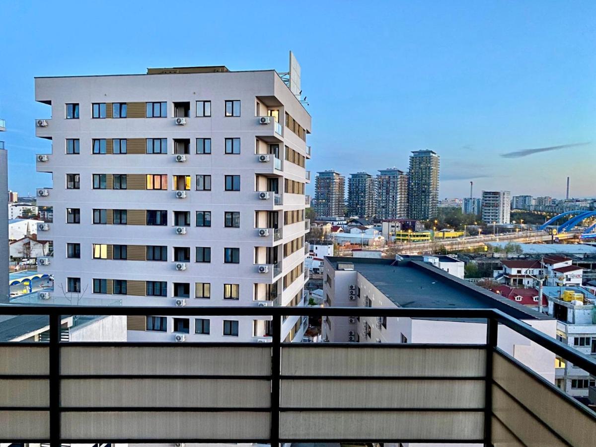 Sky Modern 1 Bedroom Apt W Free Parking Bucharest Exterior photo